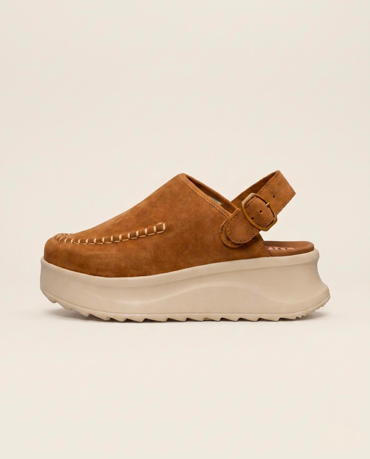 Aura Suede – Zamszowe chodaki na platformie